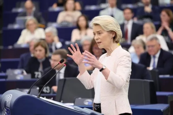 Portrait von Ursula von der Leyen bei ihrer Rede vor dem EU-Parlament, 18. Juli 2024, Straßburg